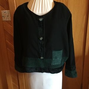 PHYLLIS MAXX woman’s black and green top Size XL